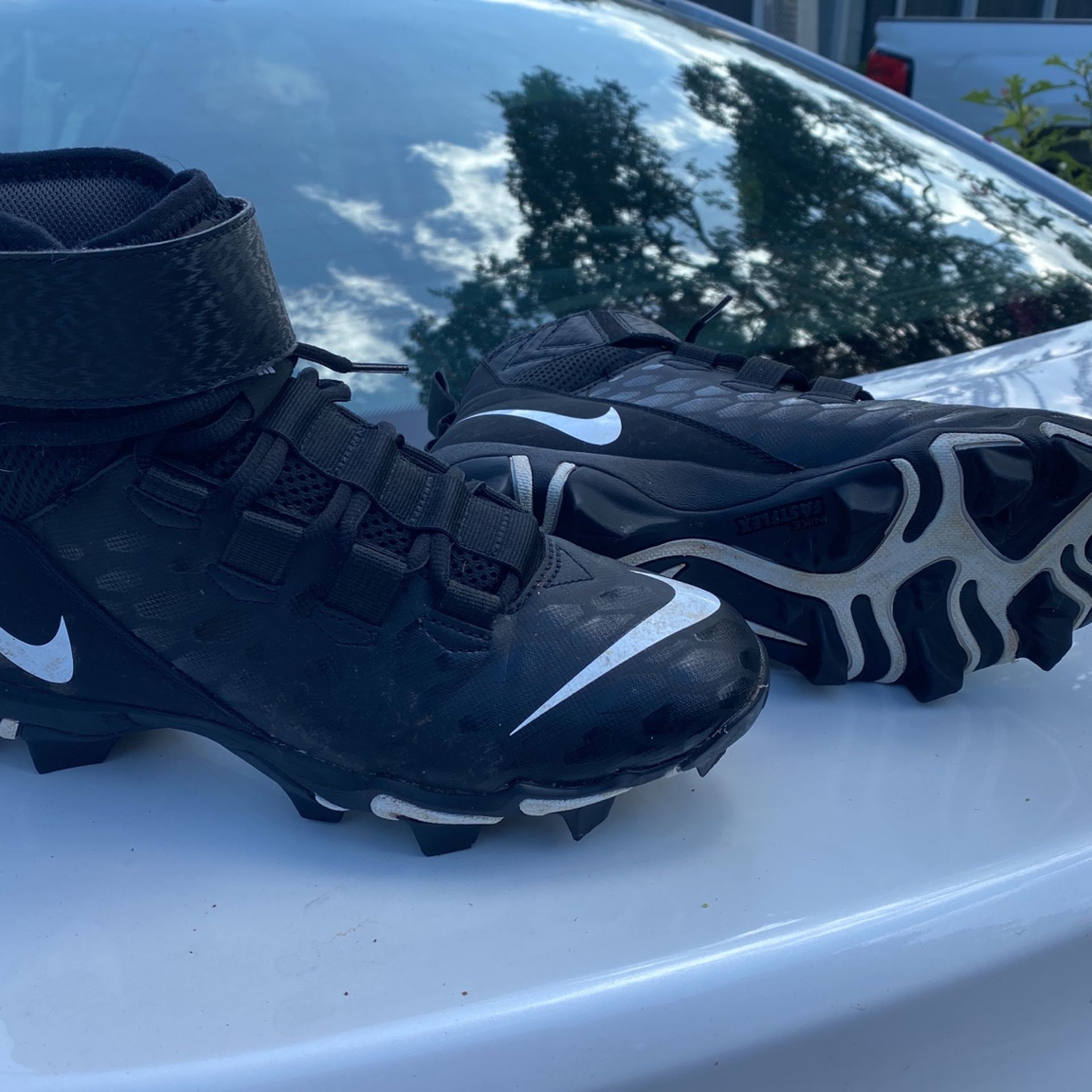 Football Cletes