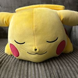 Jazwares Pokemon Pikachu 18-in Sleeping Plush