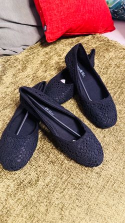 Flat shoes adulto $3 each