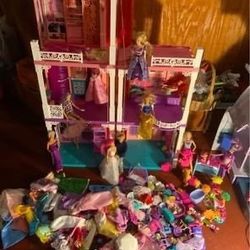 Barbie Dreamhouse And Accessories