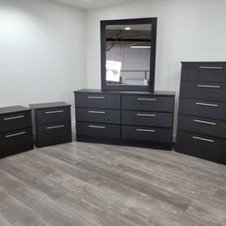 Dresser Whit Mirror ,chest And 2 Nightstands - Cómoda Con Espejo , Gavetero Y 2 Mesitas De Noche 