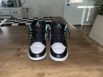 Air Jordan 1