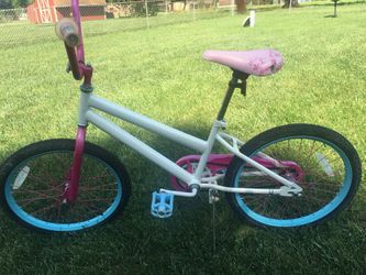 Girls 20inch freestyle bike