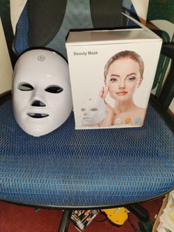 LED Light Therapy Beauty Face Mask