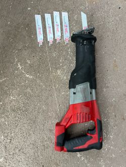 Milwaukee Sawzall M18