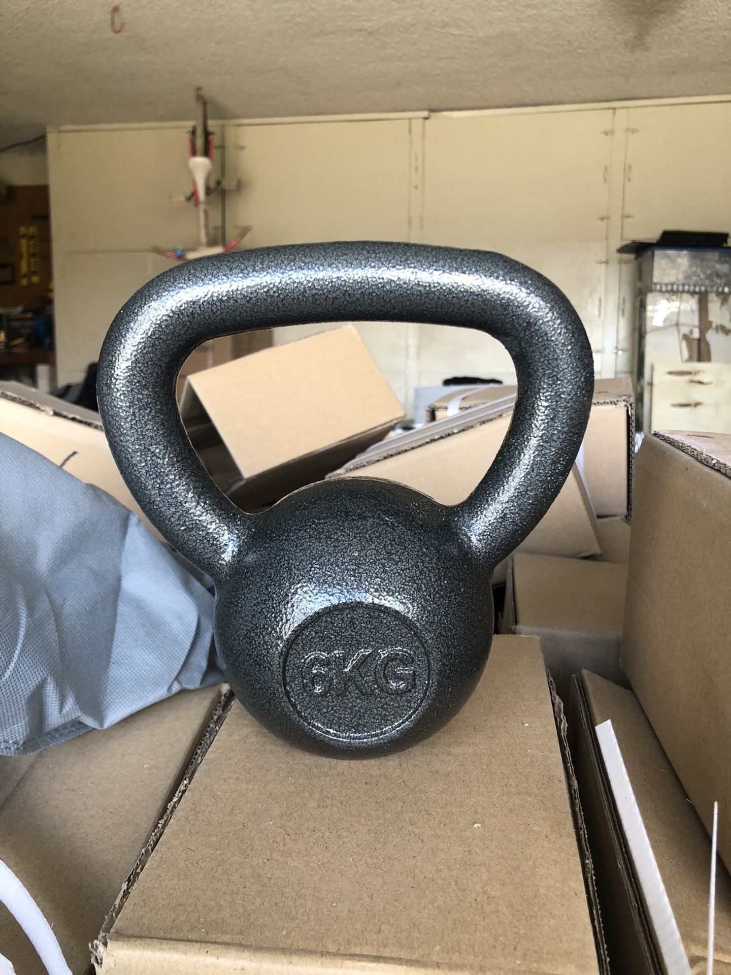 New 6kg Cast Iron Kettlebell Solid Steel Workout Home Gym