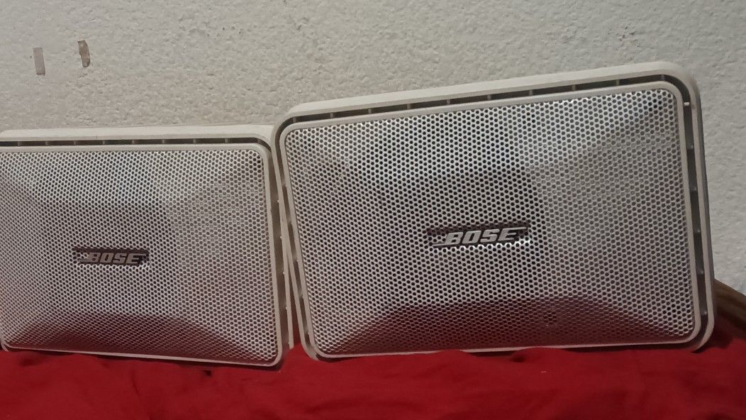 Bose Model 101 music 🎵 Monitor Speaker 