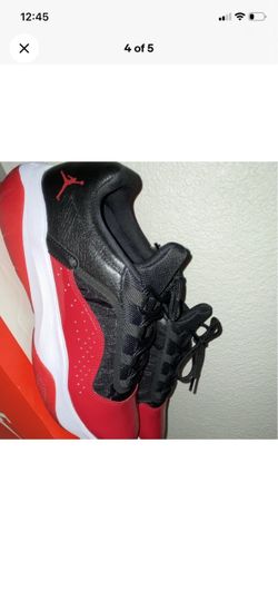 Air Jordan 11Low-Top Sneakers Red Black