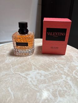 Valentino Donna Born in Roma Coral Fantasy Perfume