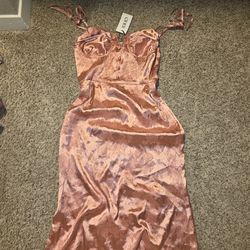 XS DRESS