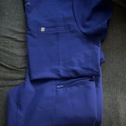 Scrubs-Fabletics