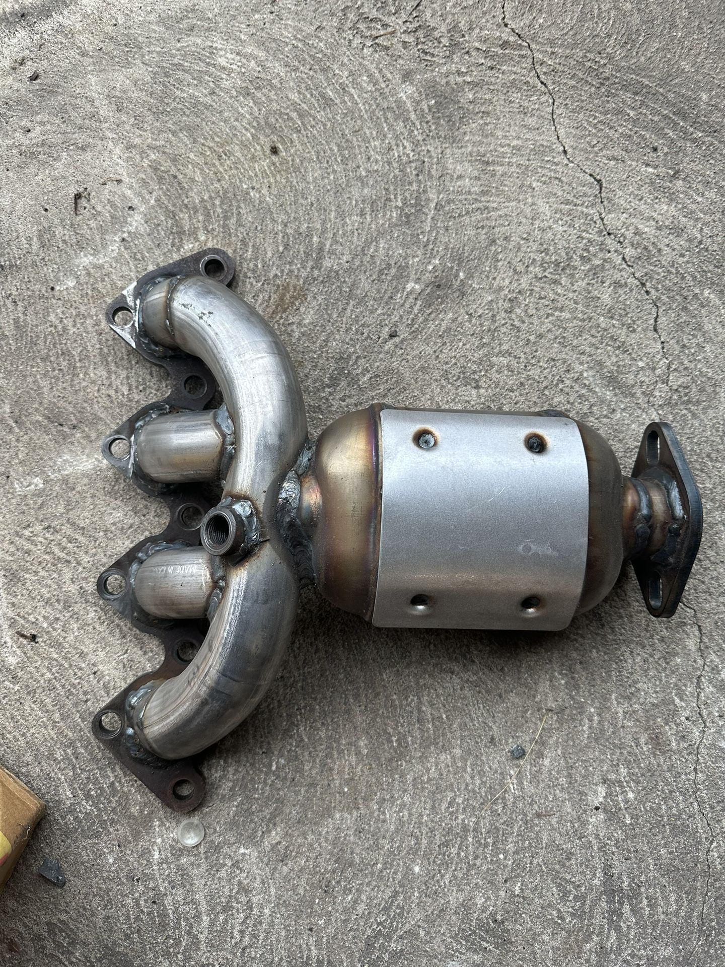 Exhaust manifold