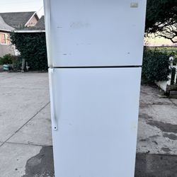 Whirlpool Refrigerator 