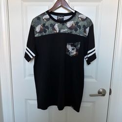 Tymeless Men’s black casual T-shirt Size XL Hawaiian Style