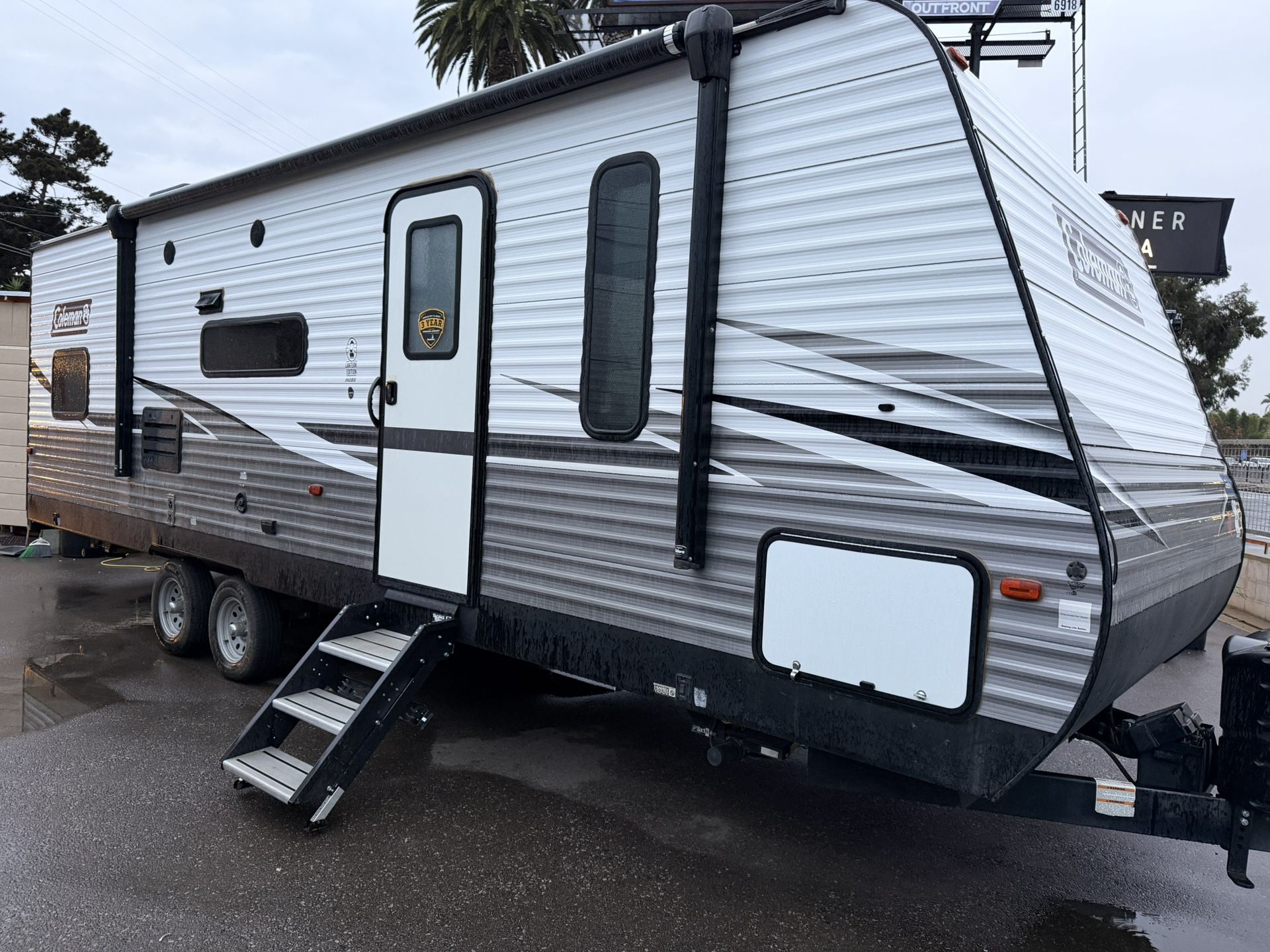 2021 Coleman Lantern Travel Trailer RV Bunk Beds
