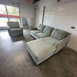 Sectional Couch With Chair Set(FREE DELIVERY)