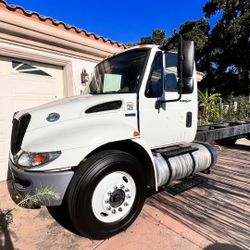 2014 International Dura Star