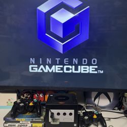 Nintendo gamecube With Gameboy Player