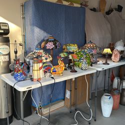 Garage Sale. 10/12 7-12