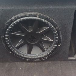 15" KICKER CVX