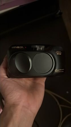 Minolta Explorer Freedom Zoom camera vintage