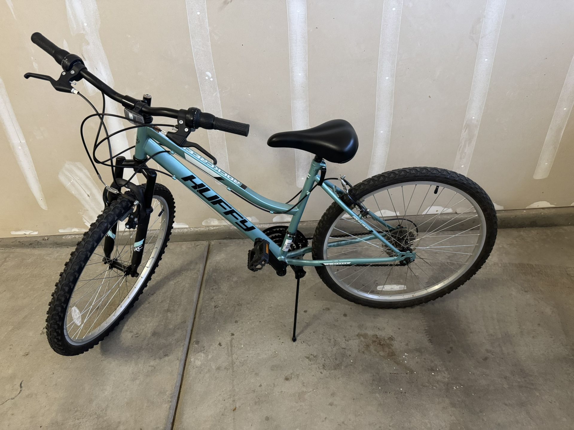 Huffy 26" Rock Creek Mountain Bike