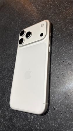 Iphone 17 pro max (unlock)