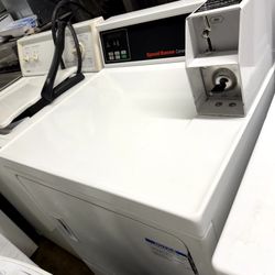 Speed Queen Commercial Gas Dryer With 🗝️ Key 