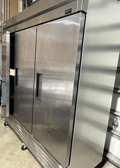 True Refrigerator T-72-HC
