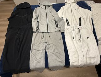Nike Tech Fleece Sets All Size large
