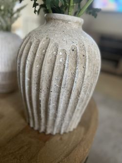 Decorative Vase 