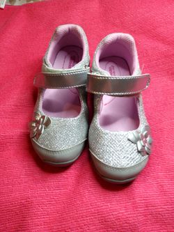 Surprise sparkle dress shoes size 9 for little kids