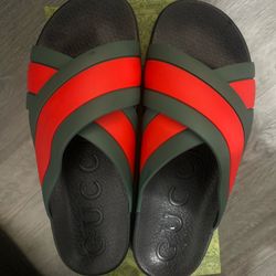 Gucci slides cross overs men size 9