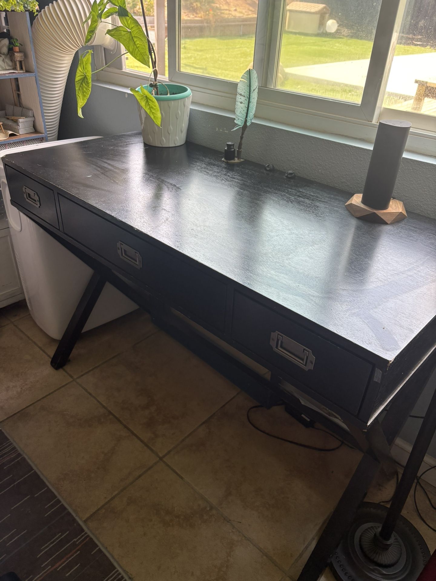 Black Minimal Desk $30 Or Best Offer