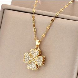 18K Gold 4 Leaf Clover Necklace