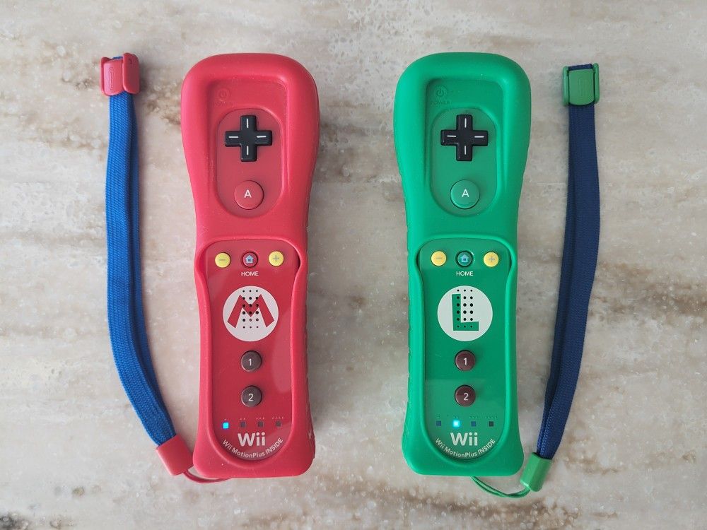 Nintendo Wii Controllers