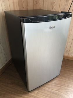 Mini fridge &freezer , Whirlpool 4,3cu.ft , Like New !! Stainless steel door.