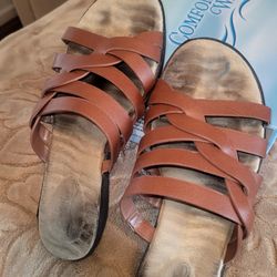 Sandals 8.5