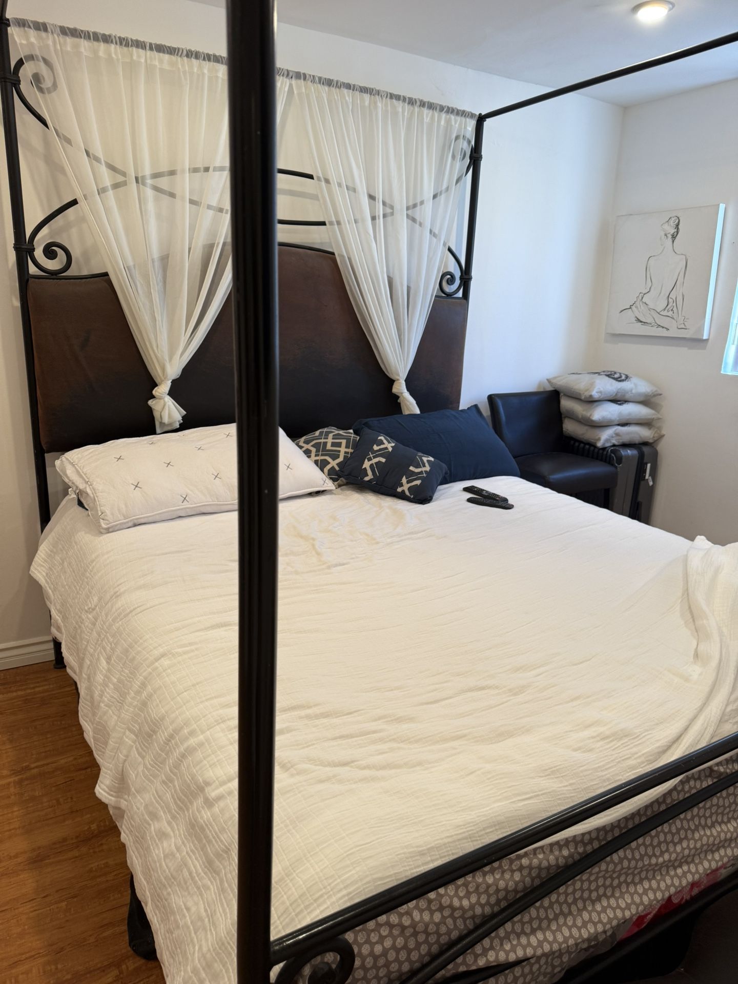 Bed Frame - Iron Bed Frame, Size Cal King