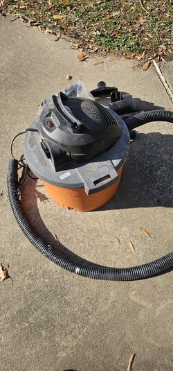 RIGID 9 GALLON 4.25 PEAK  DRY WET VAC