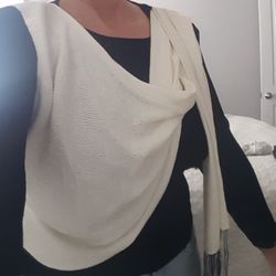 Black knit top size small