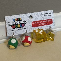 New Nintendo Super Mario Umbrella / Bottle Marker Keychain Set (4pcs)