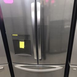 LG French Door Refrigerator ( Price Is Negotiable )