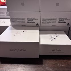 AirPod Pro 2 ANC & AirPods 4 With ANC 