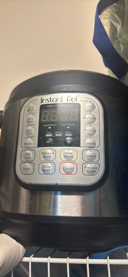 Instant Pot IP-DUO Multi-Cooker