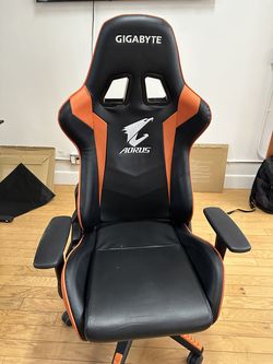 AORUS Gigabyte Gaming Chair - High Quality, Esports Moving Sale!