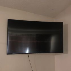 Samsung TV 72” Curved 