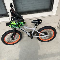 Schwinn Scorch Boy's Bike  Wheels, 16"