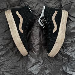 Black and gold Vans Sk8 Hi trainers size 3y
