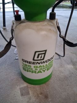 Pump sprayer
